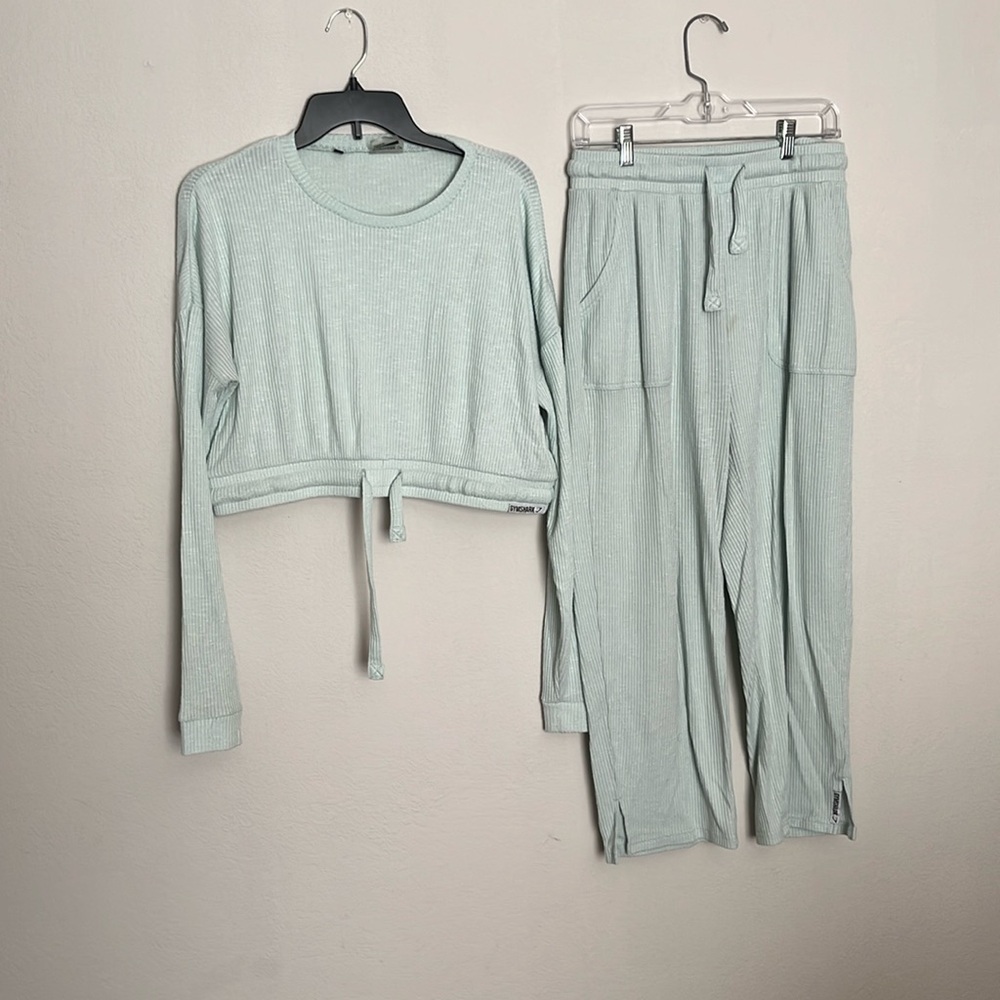 GUC L GYMSHARK blue slounge ribbed crop long sleeve with draw string waist